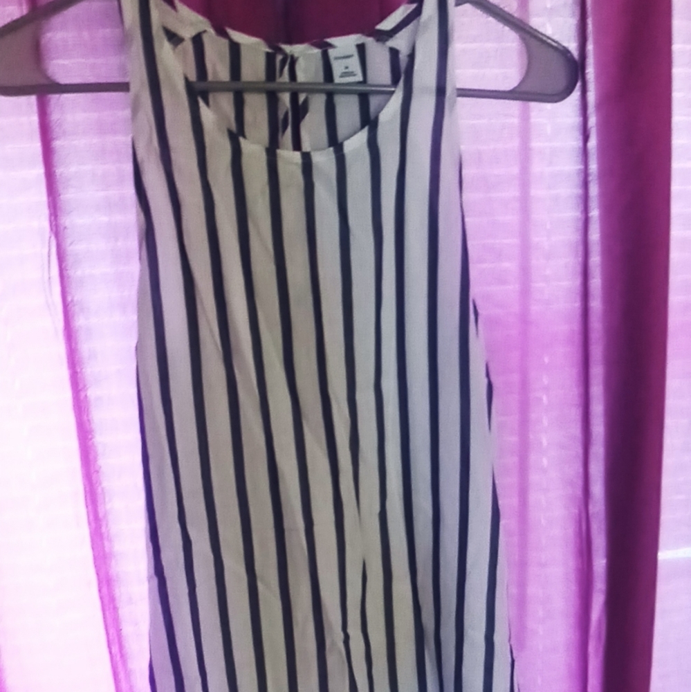 Old Navy tank top